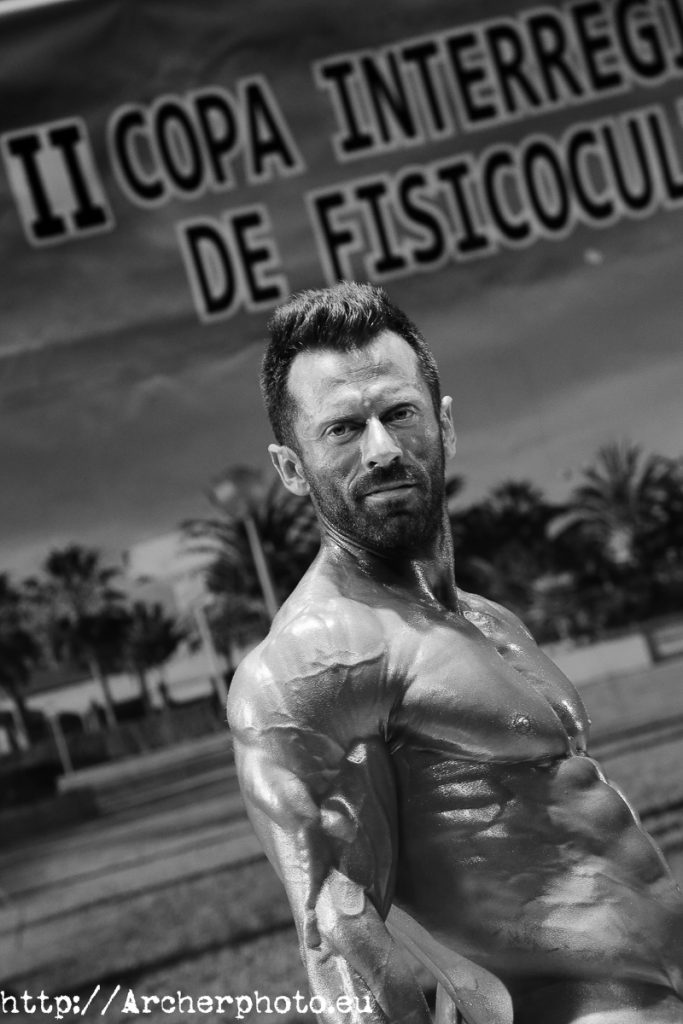 Antonio Jesús Rodríguez en el II Campeonato Interregional de Fisicoculturismo y Fitness de Canet d'En Berenguer (2013)