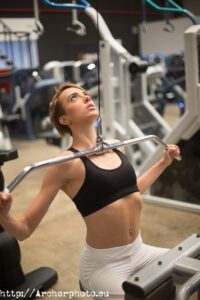 Sofía en el Gym Rafel X-Force Sesiones de fotos en Valencia. Fotos de Archerphoto, fotógrafo profesional. Sofía.