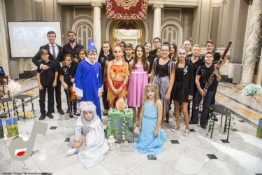 Scordae, orquesta sinfónica infantil en el Ayuntamiento de Valencia por Archerphoto, fotógrafo profesional