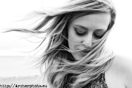 Verónica, fotos de chicas en blanco y negro