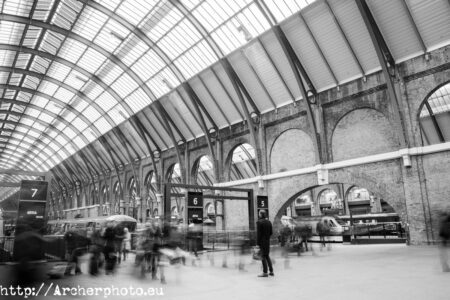 Estación de King's Cross, Londres, por Archerphoto, fotografo para empresas