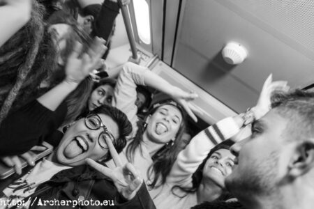 fiesta nocturna en el metro de Valencia,fotografo Valencia