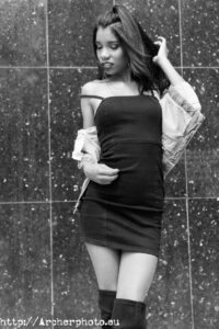 Sesión de fotos en Valencia con Sara Estellés, por Archerphoto, fotógrafo profesional retratos