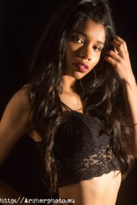 Sesion de fotografia con Sara Estelles, por Archerphoto, fotografo profesional books para modelos en Valencia, Torrente, Gandia, Sagunto