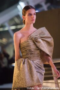 CLEC Fashion Festival València 2020 desfile Isabel Sanchís lazo grande