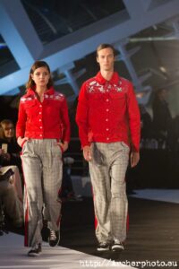 CLEC Fashion Festival 2020 desfile Miquel Suay, imágenes del desfile de Sergi Albir, fotografía de moda en València