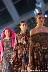 Carrusel Francis Montesinos Clec Fashion Festival València, por Archerphoot, fotógrafo profesional