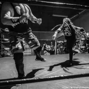 Tyris Wrestling: lucha libre en València. Un reportaje sobre el Snowball 15, un evento sucedido en 2023. Fotos de Sergi Albir.